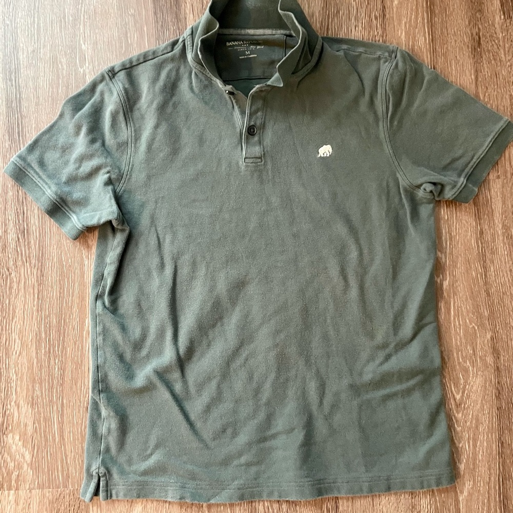 Banana republic medium polo dark green